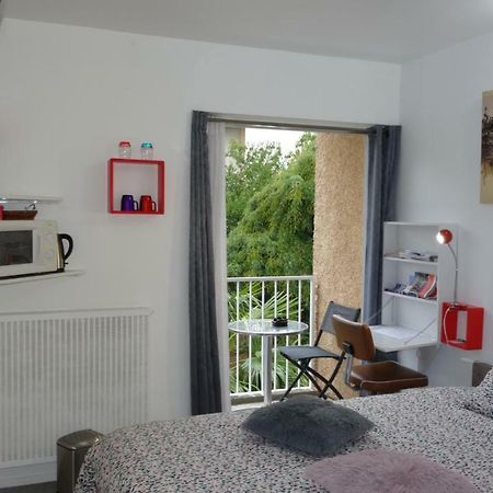 Chambre Avec Entrée Libre et Salle de Bain Privée Colomiers Esterno foto